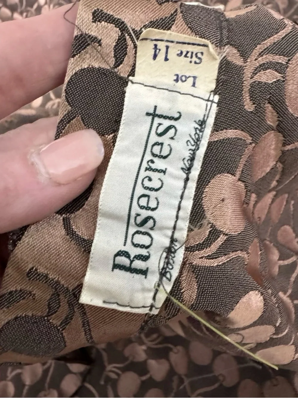 1950’s Vintage Floral Jacquard A-Line Circle Skirt - Rose Brown Cherry Print